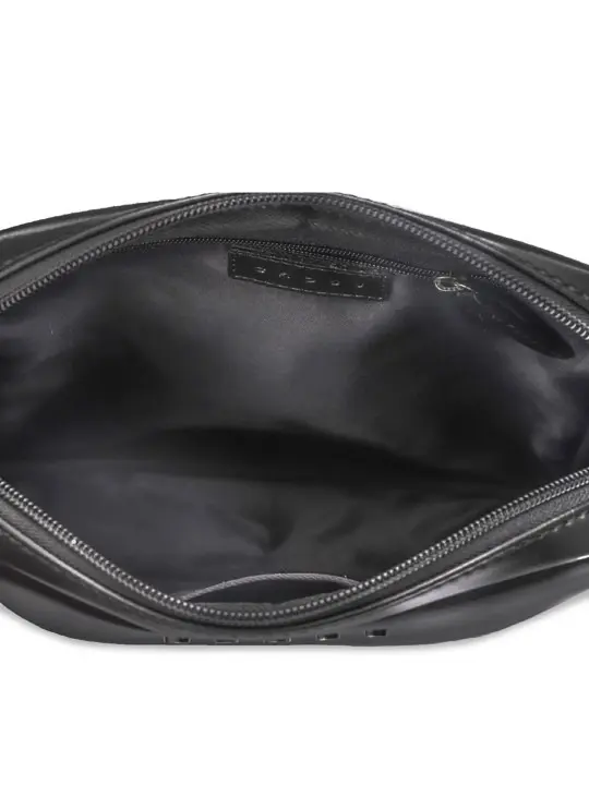 33e91d8c-1a11-4ce5-8d28-3ec644b2fe481662099532660-Cross-Men-Black-Solid-PU-Structured-Sling-Bag-35516620995322-5.webp