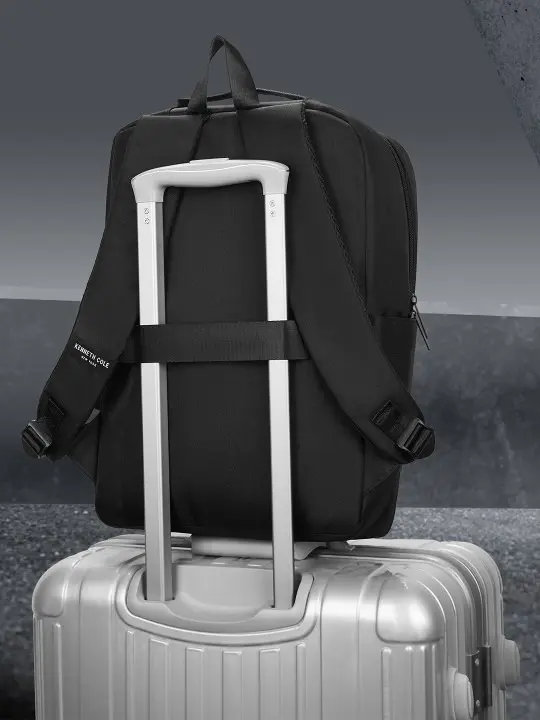 593cef4c-918a-4669-bbdd-50d893e00d351728638961620-Kenneth-Cole-Unisex-Backpack-with-USB-Charging-Port.webp