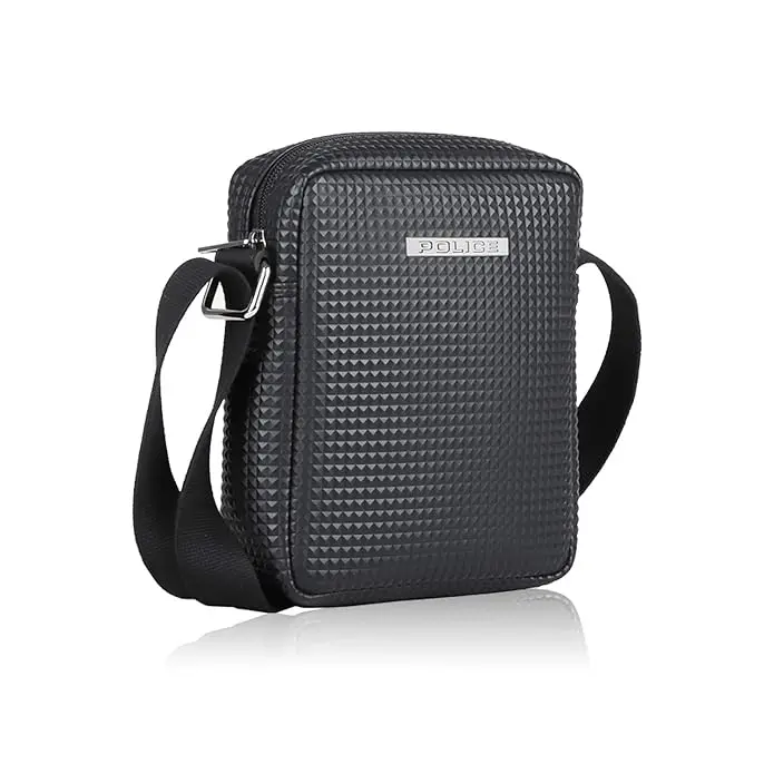 [PT102184_4-1] POLICE PYRAMID CROSS BODYBAG (SMALL)-BLACK